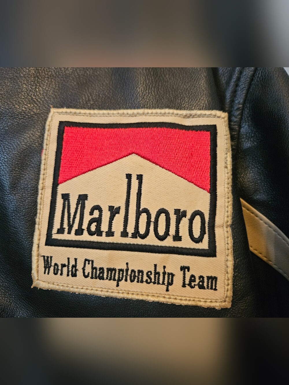 Vintage Marlboro Black Leather Racing Jacket Size L Large Embellished W Patches - Picture 8 of 16
